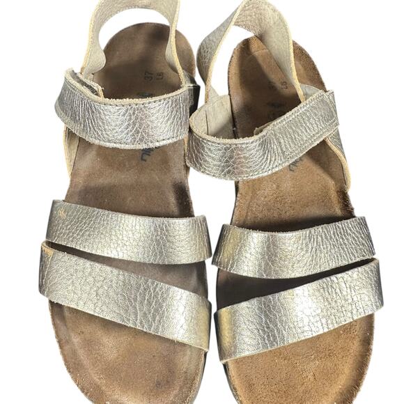 Naot Sandals Sz 37 US 6 Gold Metallic Leather Wedge Comfort Strappy kayla - Picture 12 of 12